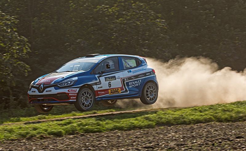 Divisionsieg und Platz neun in der Gesamtwertung für Clio R3T-Team Carsten Mohe und Sebastian Walker bei der Rallye Ostsee 