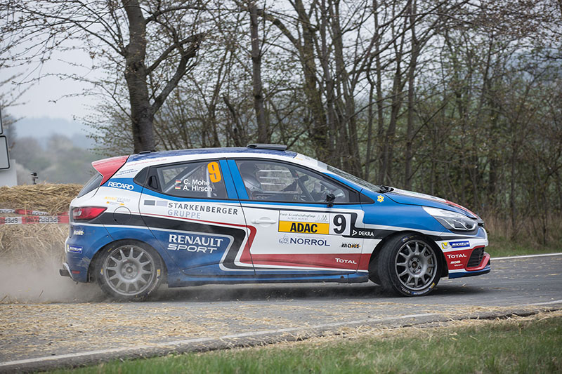 Renault Clio R3T-Pilot Carsten Mohe will Gesamtführung in der 2WD-Wertung und im ADAC Rallye Masters ausbauen Renault Clio R3T-Pilot Carsten Mohe will Gesamtführung in der 2WD-Wertung und im ADAC Rallye Masters ausbauen