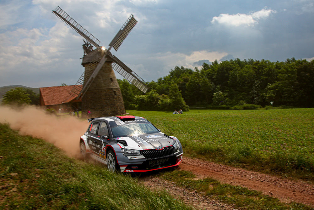 Carsten Mohe beeindruckt bei der Rallye Stemweder Berg im Rally2-Turbo-Allradler auf Anhieb mit schnellen Zeiten 