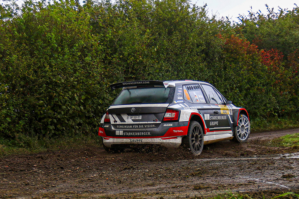 Carsten Mohe freut sich bei der 3-Städte-Rallye aufs Kräftemessen mit 16 Rallye2 Fahrzeugen Carsten Mohe freut sich bei der 3-Städte-Rallye aufs Kräftemessen mit 16 Rallye2 Fahrzeugen
